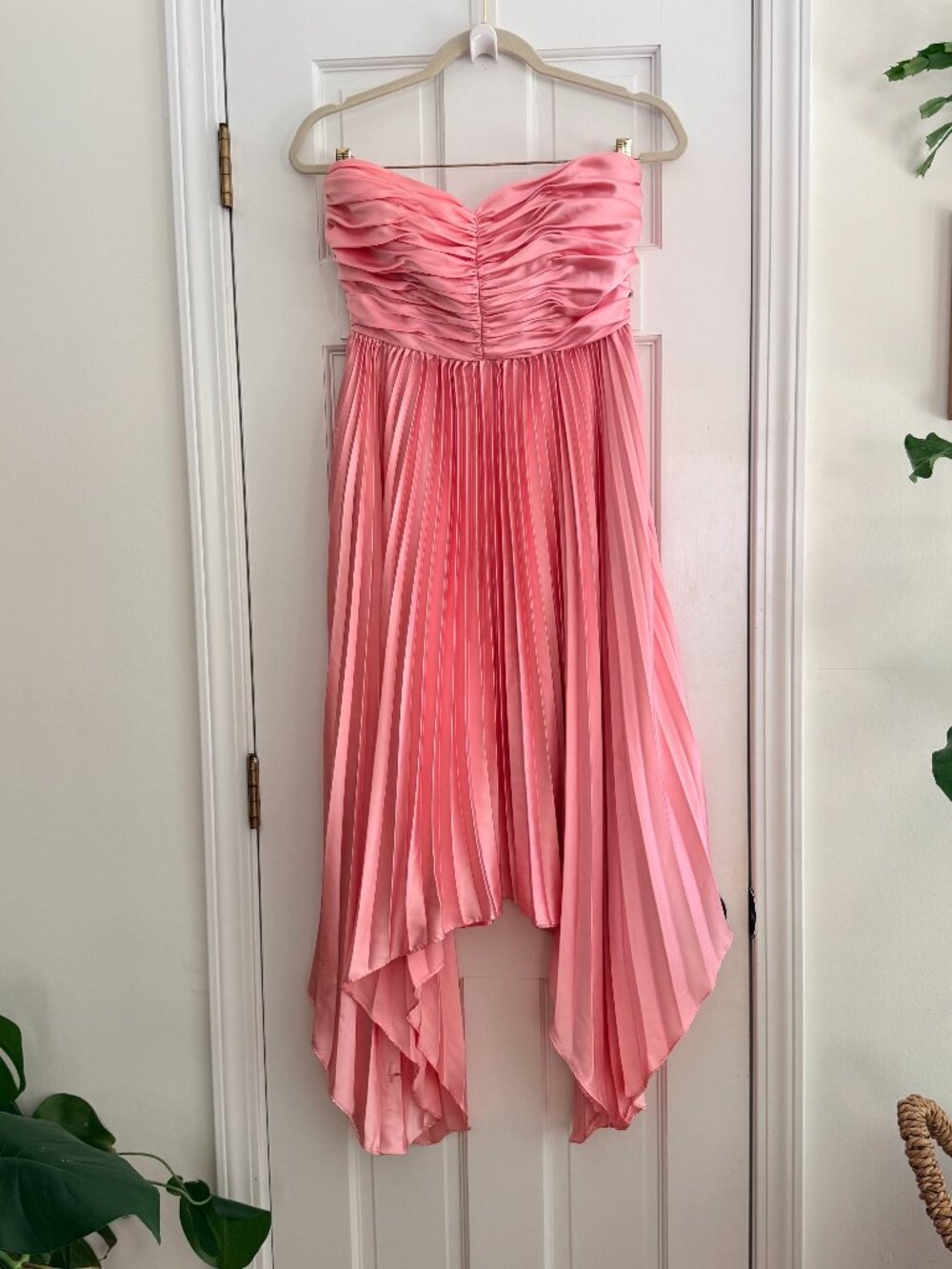 AMUR Khloe Sweetheart Asymmetrical Dress - Size 2